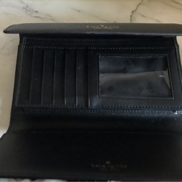 Kate Spade Wallet♠️ - Picture 9 of 9